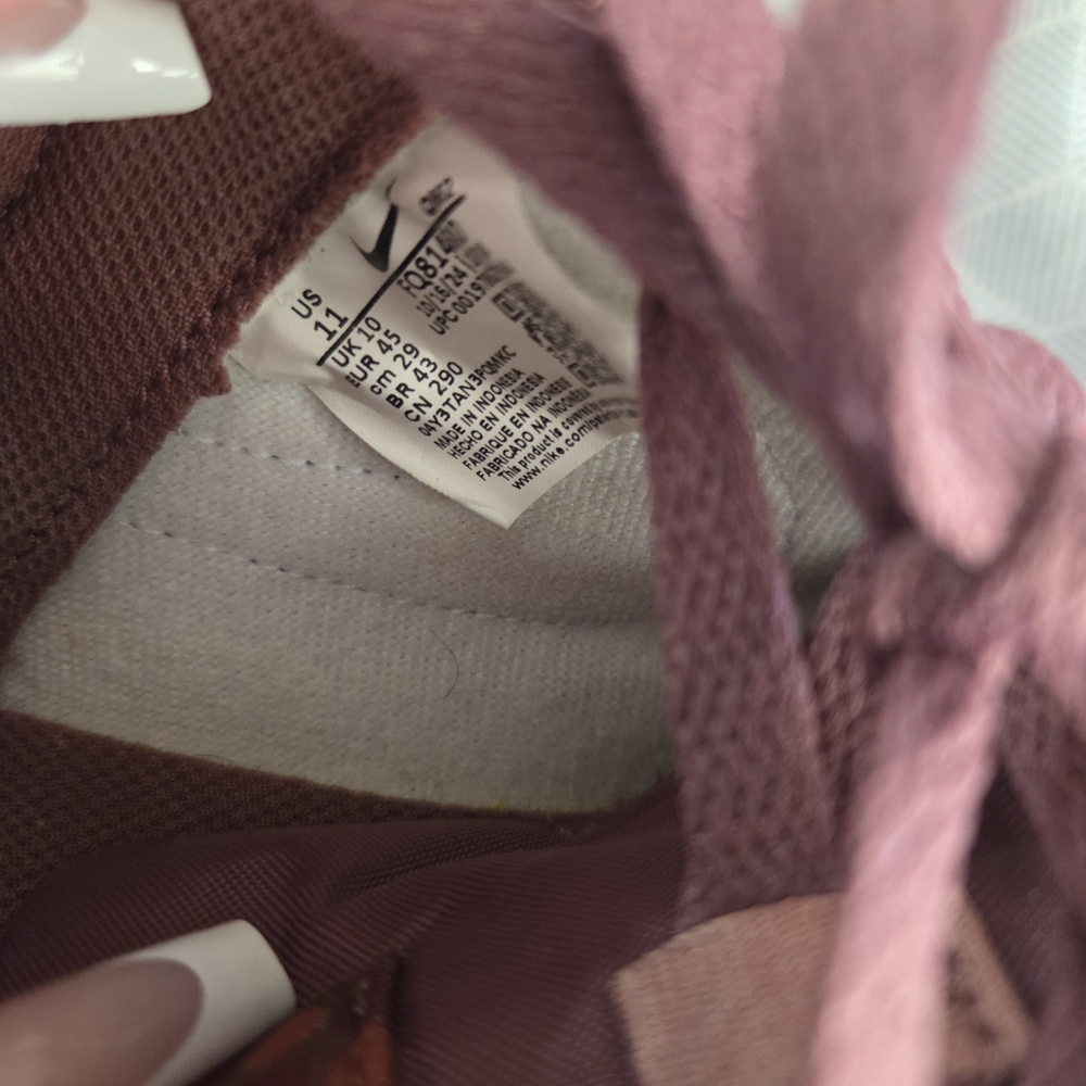 Nike Blazer Leather Maroon and White Sneakers Size 11 Worn Once 🎉 HP 🎉 - Picture 10 of 10